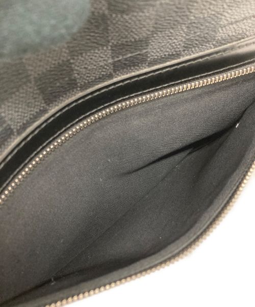 LOUIS VUITTON（ルイ ヴィトン）LOUIS VUITTON (ルイ ヴィトン) ダミエ グラフィット ディストリクトMMの古着・服飾アイテム