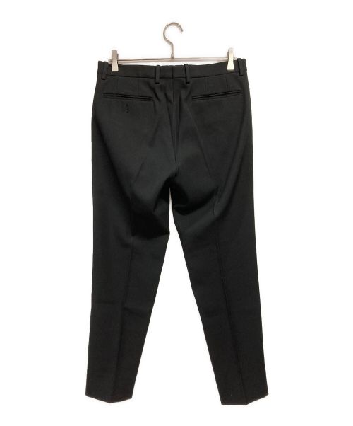 HEUGN（ユーゲン）HEUGN (ユーゲン) センタープレス ストレートパンツ ブラック サイズ:２の古着・服飾アイテム