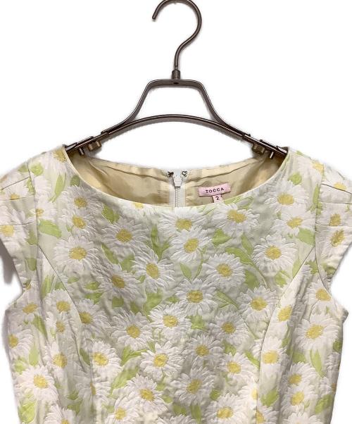 TOCCA（トッカ）TOCCA (トッカ) 花柄ノースリーブワンピース ホワイト サイズ:2の古着・服飾アイテム