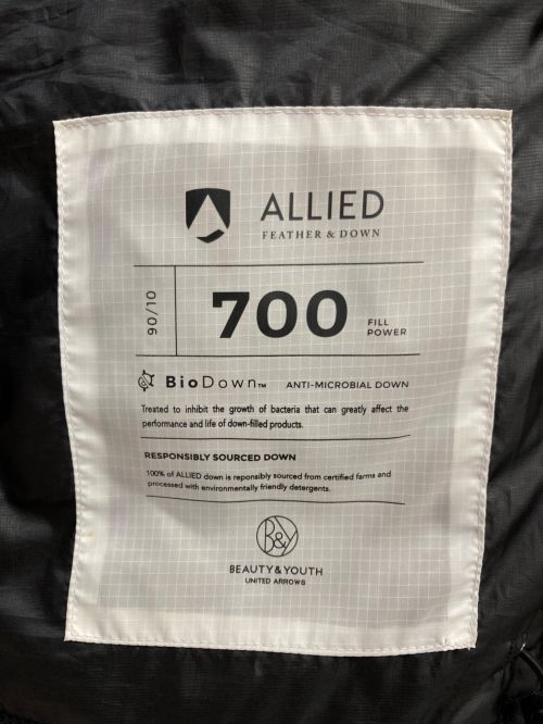 BEAUTY&YOUTH（ビューティーアンドユース）BEAUTY&YOUTH (ビューティーアンドユース) BY ”小松マテーレ” TW ダウンジャケット ネイビー サイズ:Ｓの古着・服飾アイテム