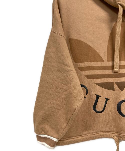 GUCCI（グッチ）GUCCI (グッチ) adidas (アディダス) アディダスロゴ コットンジャージー スウェット カーキ サイズ:Sの古着・服飾アイテム