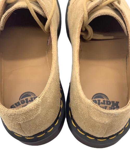 Dr.Martens（ドクターマーチン）Dr.Martens (ドクターマーチン) 5ホールシューズ ベージュ サイズ:41の古着・服飾アイテム