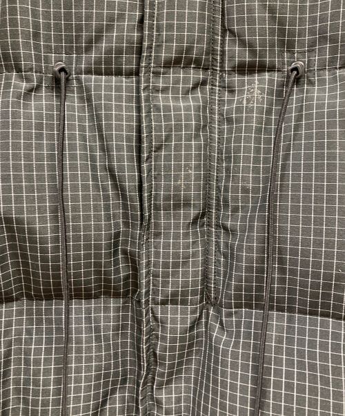 STAMMBAUM（シュタンバウム）STAMMBAUM (シュタンバウム) ダウンコート グレー×ホワイト サイズ:XSの古着・服飾アイテム