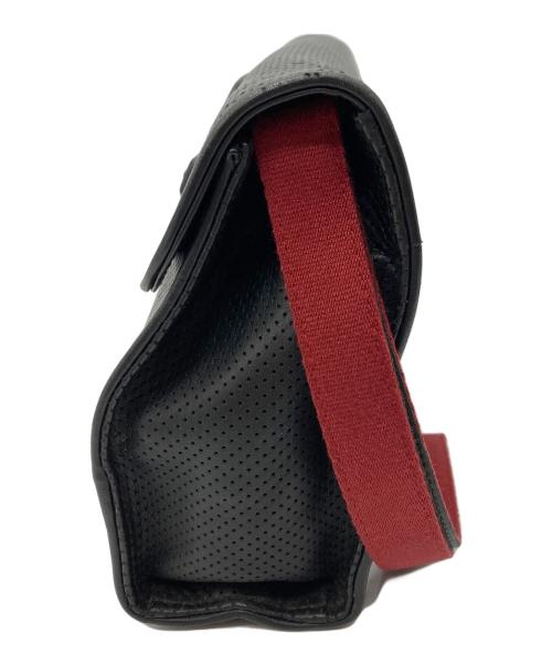 BOTTEGA VENETA（ボッテガベネタ）BOTTEGA VENETA (ボッテガベネタ) イントレチャート クラッチバッグの古着・服飾アイテム