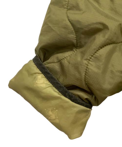 UNIVERSAL OVERALL（ユニバーサルオーバーオール）UNIVERSAL OVERALL (ユニバーサルオーバーオール) キルティングコート グリーン サイズ:Mの古着・服飾アイテム