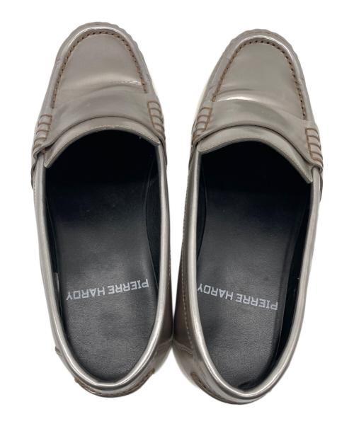 PIERRE HARDY（ピエールアルディ）PIERRE HARDY (ピエールアルディ) ローファー シルバー サイズ:36の古着・服飾アイテム