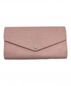 LOUIS VUITTONルイ ヴィトン）の古着「エピ ルトフォイユサラ ローズバレリーヌ」｜ピンク