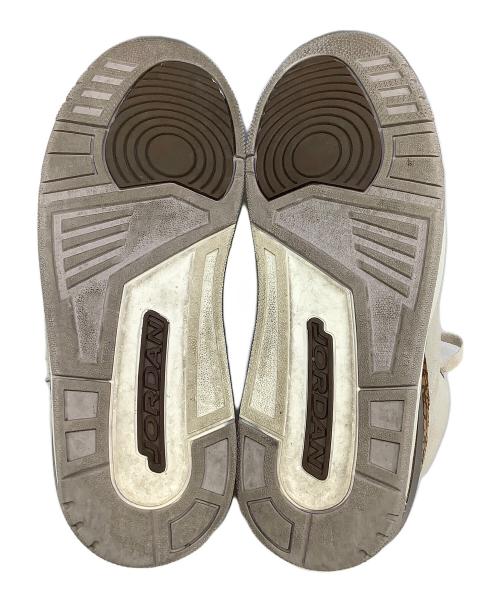 NIKE（ナイキ）NIKE (ナイキ) AIR JORDAN 3 RETRO ベージュ サイズ:28の古着・服飾アイテム