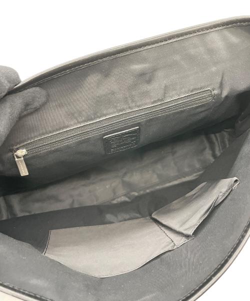 BURBERRY（バーバリー）BURBERRY (バーバリー) ショルダーバッグの古着・服飾アイテム