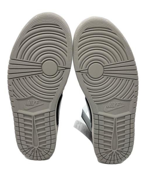 NIKE（ナイキ）NIKE (ナイキ) ローカットスニーカー グレー×ブラック サイズ:28cmの古着・服飾アイテム