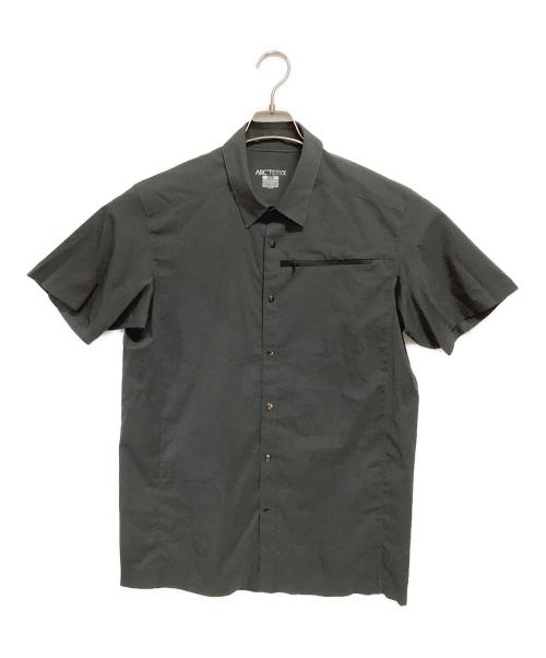 ARC'TERYX（アークテリクス）ARC'TERYX (アークテリクス) 半袖シャツ グレー サイズ:Mの古着・服飾アイテム