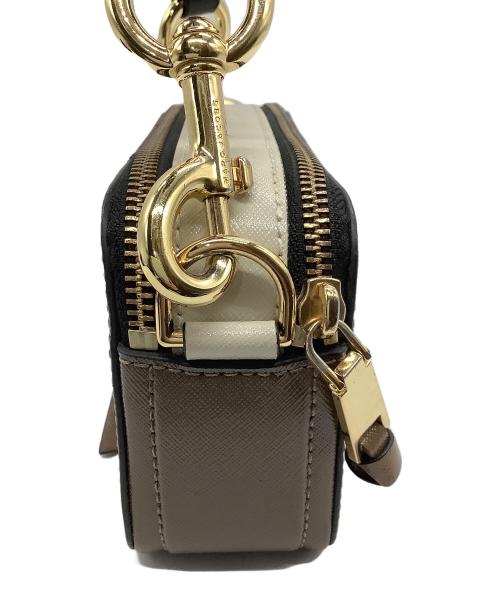 MARC JACOBS（マークジェイコブズ）MARC JACOBS (マークジェイコブズ) スナップショット／ショルダーポーチ ライトブラウンの古着・服飾アイテム