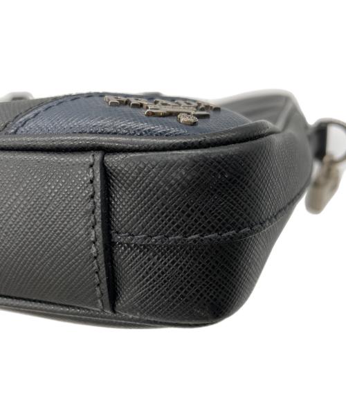 PRADA（プラダ）PRADA (プラダ) SAFFIANO TRAVEL ブラックの古着・服飾アイテム