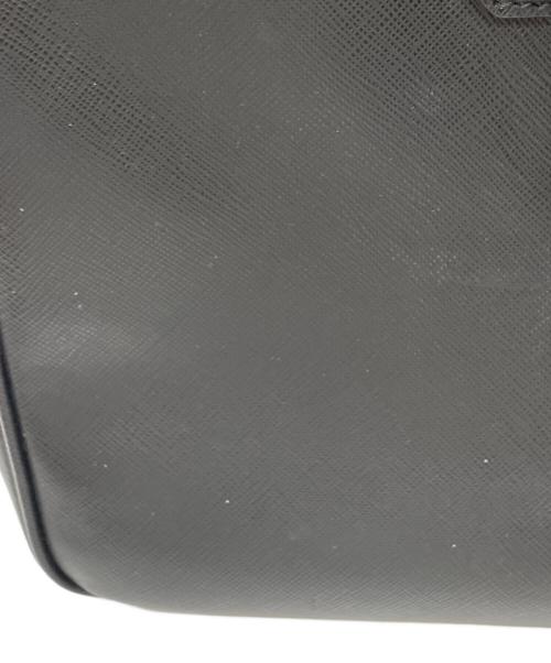 PRADA（プラダ）PRADA (プラダ) SAFFIANO TRAVEL ブラックの古着・服飾アイテム