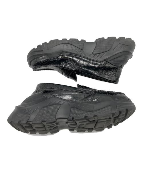 AKIKOAOKI（アキコアオキ）AKIKOAOKI (アキコアオキ) Regulated Gravity／ローファー ブラック サイズ:23の古着・服飾アイテム