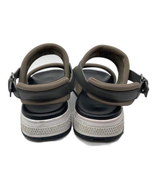 HERMES（エルメス）HERMES (エルメス) オデッセイ サンダル ブラック×グレー サイズ:43の古着・服飾アイテム