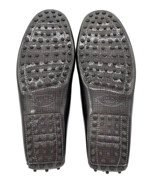 TOD'S（トッズ）TOD'S (トッズ) エナメルローファー グレー サイズ:8 1/2の古着・服飾アイテム