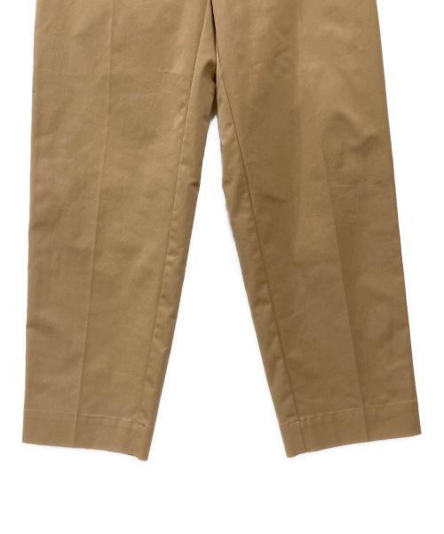YORI（ヨリ）YORI (ヨリ) ハイウエストチノタック ライトブラウン サイズ:36の古着・服飾アイテム