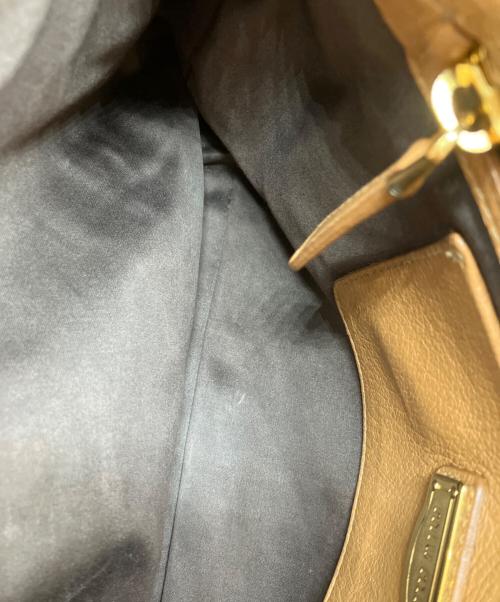 MIU MIU（ミュウミュウ）MIU MIU (ミュウミュウ) 2WAYバッグ ベージュの古着・服飾アイテム