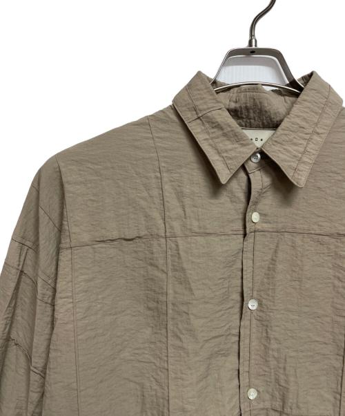 jieda（ジエダ）jieda (ジエダ) TUCK FABRIC OVERSIZED SHIRT ライトブラウン サイズ:SIZE 2の古着・服飾アイテム