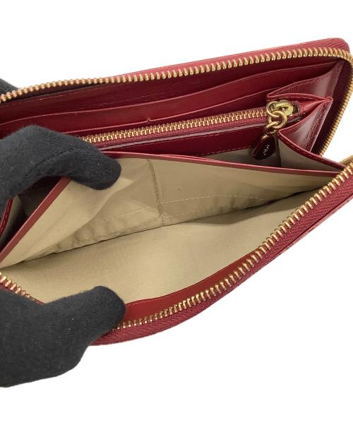 Chloe（クロエ）Chloe (クロエ) ラウンドファスナー財布 レッド×ブラウンの古着・服飾アイテム