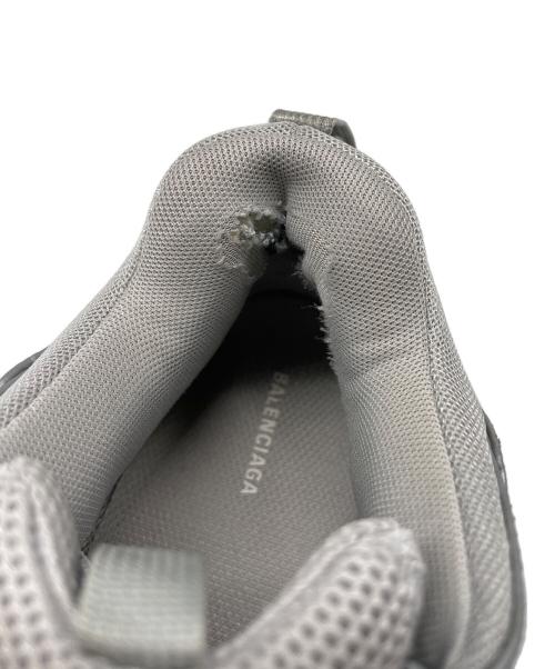 BALENCIAGA（バレンシアガ）BALENCIAGA (バレンシアガ) ローカットスニーカー ライトグレー×シルバー サイズ:26.5cmの古着・服飾アイテム