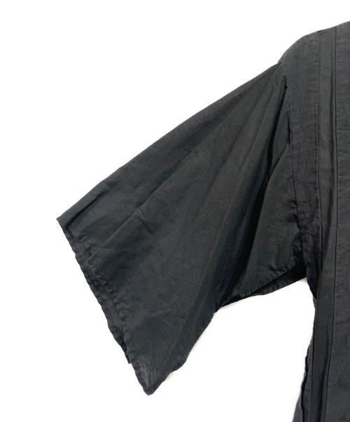 COSMIC WONDER（コズミックワンダー）COSMIC WONDER (コズミックワンダー) 半袖リネンワンピース ブラック サイズ:記載なしの古着・服飾アイテム