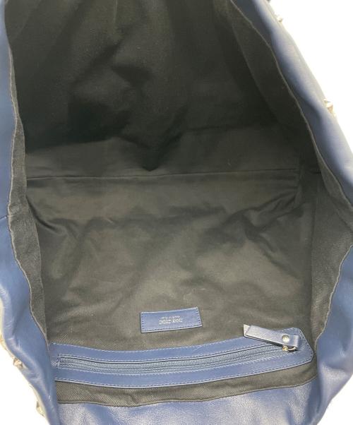 JIMMY CHOO（ジミーチュウ）JIMMY CHOO (ジミーチュウ) ピムリコ スタッズ／トートバッグ ネイビーの古着・服飾アイテム