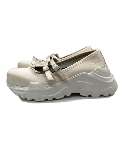 AKIKOAOKI（アキコアオキ）AKIKOAOKI (アキコアオキ) Giselle/ローファー/メリージェーン ホワイト サイズ:23㎝の古着・服飾アイテム