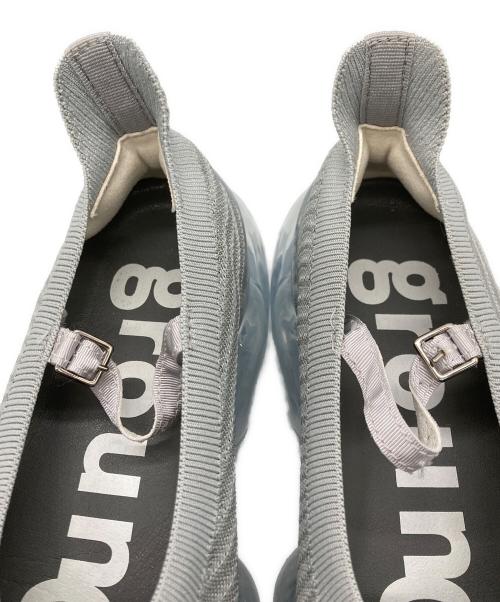 grounds（グラウンズ）grounds (グラウンズ) litmus MOOPIE KNIT PUMPS ライトグレー サイズ:25㎝の古着・服飾アイテム