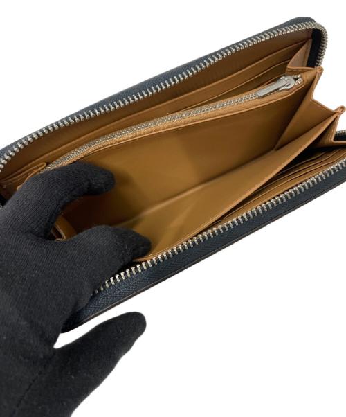 COACH（コーチ）COACH (コーチ) Long Zip Around Wallet In Signature Canvas With Varsity Motif ホワイト×グレーの古着・服飾アイテム