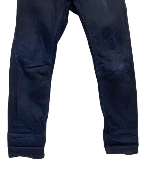 Denham（デンハム）Denham (デンハム) CROSSBACK CARROT FIT／デニムパンツ ブルー サイズ:47/430の古着・服飾アイテム