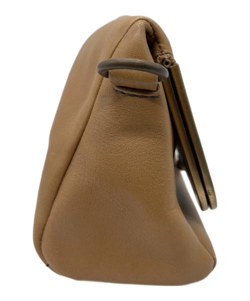 MIU MIU（ミュウミュウ）MIU MIU (ミュウミュウ) ショルダーバッグ ライトブラウンの古着・服飾アイテム