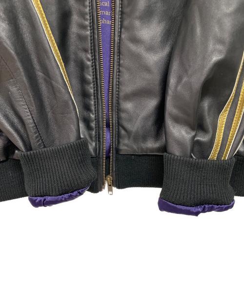 adidas（アディダス）adidas (アディダス) セットアップジャージ ブラック×ゴールド サイズ:Mの古着・服飾アイテム