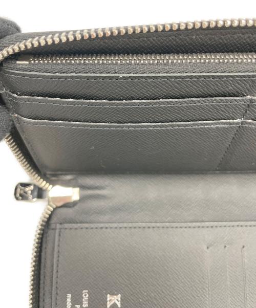 LOUIS VUITTON（ルイ ヴィトン）LOUIS VUITTON (ルイ ヴィトン) タイガ ジッピーウォレット･ヴェルティカル ブラックの古着・服飾アイテム