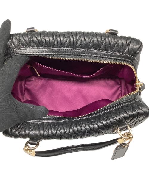 COACH（コーチ）COACH (コーチ) マディソンギャザードツイストレザー ミニ サッチェル ブラックの古着・服飾アイテム