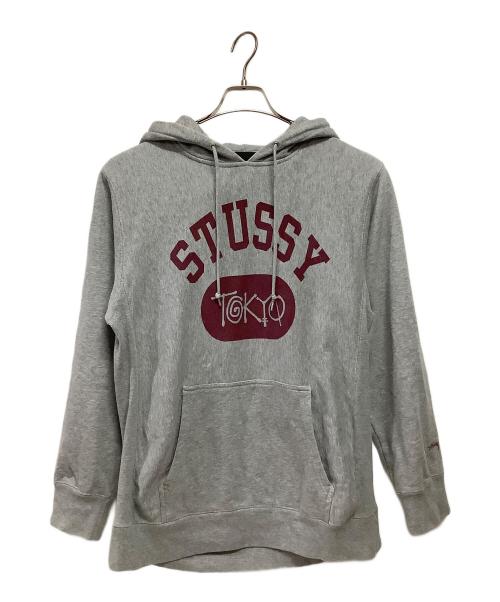 stussy（ステューシー）stussy (ステューシー) プルオーバーパーカー ライトグレー サイズ:Mの古着・服飾アイテム