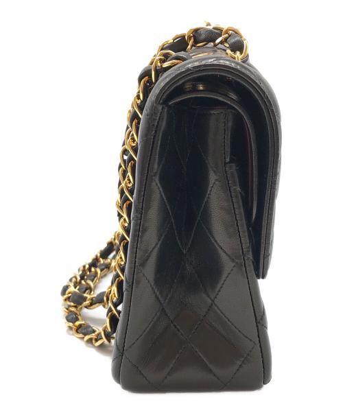CHANEL（シャネル）CHANEL (シャネル) ダブルフラップダブルチェーンショルダーバッグ　マトラッセ25　パリ限定 ブラックの古着・服飾アイテム