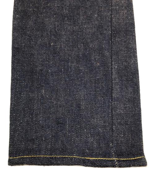 EIGHT G（エイトジー）EIGHT G (エイトジー) 701デニムパンツ インディゴ サイズ:W28×L34の古着・服飾アイテム