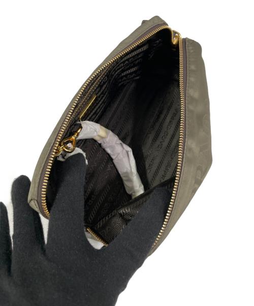 PRADA（プラダ）PRADA (プラダ) ミニポーチ オリーブの古着・服飾アイテム