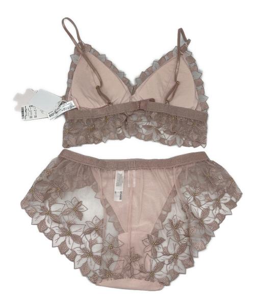 Lily Brown（リリーブラウン）Lily Brown (リリーブラウン) gelato pique (ジェラートピケ) スペシャルコラボボックス 肌着 ルームウェアセット サイズ:M 未使用品の古着・服飾アイテム