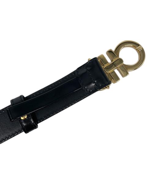 Ferragamo（フェラガモ）Ferragamo (フェラガモ) ベルト ブラック×ゴールドの古着・服飾アイテム