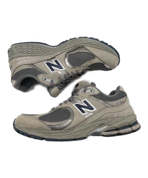 NEW BALANCE（ニューバランス）NEW BALANCE (ニューバランス) NEW BALANCE M2002RV1 ローカットスニーカー グレー サイズ:US9の古着・服飾アイテム