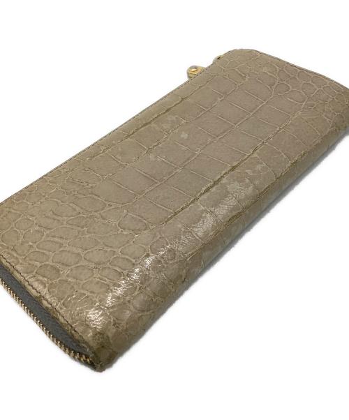 MIU MIU（ミュウミュウ）MIU MIU (ミュウミュウ) ラウンドファスナー財布の古着・服飾アイテム