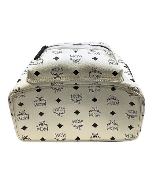MCM（エムシーエム）MCM (エムシーエム) Stark サイドスタッズ バックパック - ヴィセトス ホワイトの古着・服飾アイテム