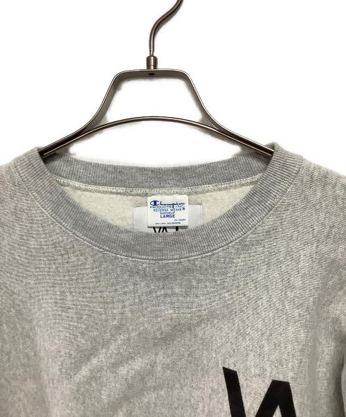 Champion（チャンピオン）Champion (チャンピオン) UNDERCOVER (アンダーカバー) VARIOUS ARTIST スウェット ライトグレー サイズ:LARGEの古着・服飾アイテム