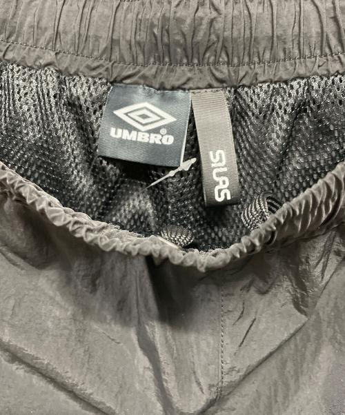 UMBRO（アンブロ）UMBRO (アンブロ) SILAS (サイラス) トラックパンツ ブラック サイズ:L 未使用品の古着・服飾アイテム