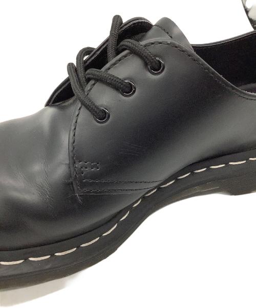 Dr.Martens（ドクターマーチン）Dr.Martens (ドクターマーチン) 3ホール シューズ WHITE STITCH ブラック サイズ:UK8の古着・服飾アイテム