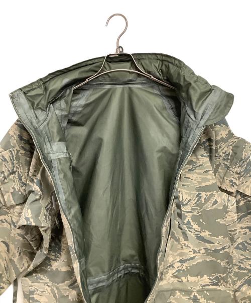 U.S.AIR FORCE（ユーエスエアフォース）U.S.AIR FORCE (ユーエスエアフォース) カモフラージュ柄ミリタリージャケット グリーン サイズ:MEDIUMの古着・服飾アイテム