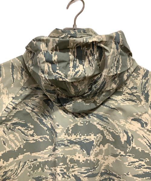 U.S.AIR FORCE（ユーエスエアフォース）U.S.AIR FORCE (ユーエスエアフォース) カモフラージュ柄ミリタリージャケット グリーン サイズ:MEDIUMの古着・服飾アイテム
